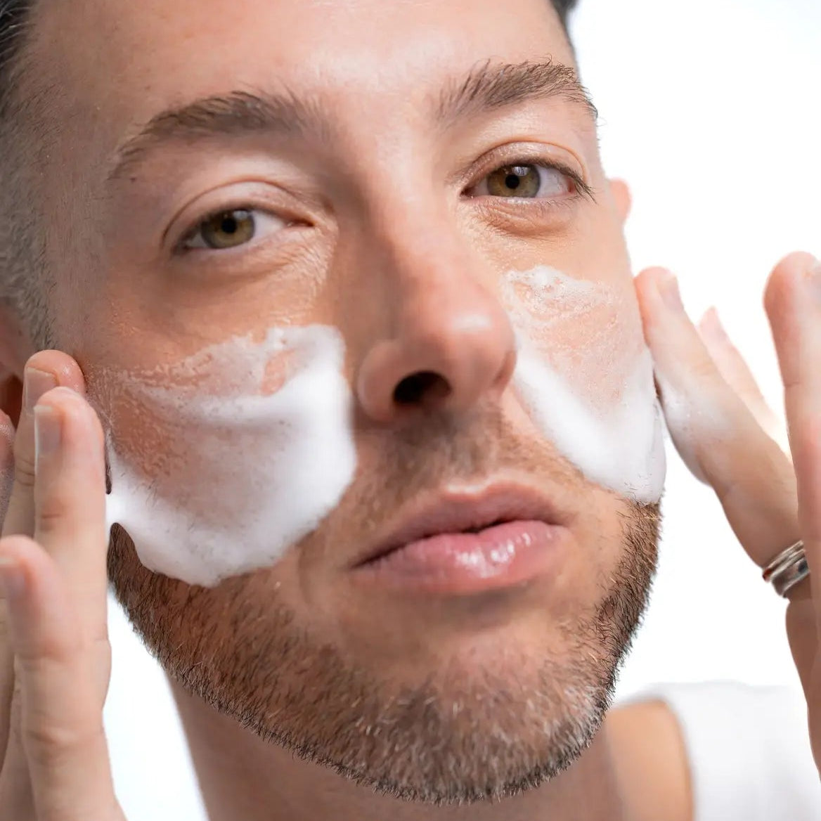 GREEN AURA Refreshing Cleansing Foam 100ml